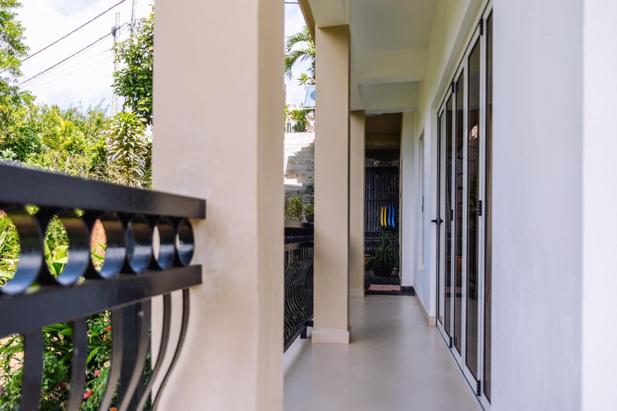 South Hill Villa Anse Royale Ngoại thất bức ảnh