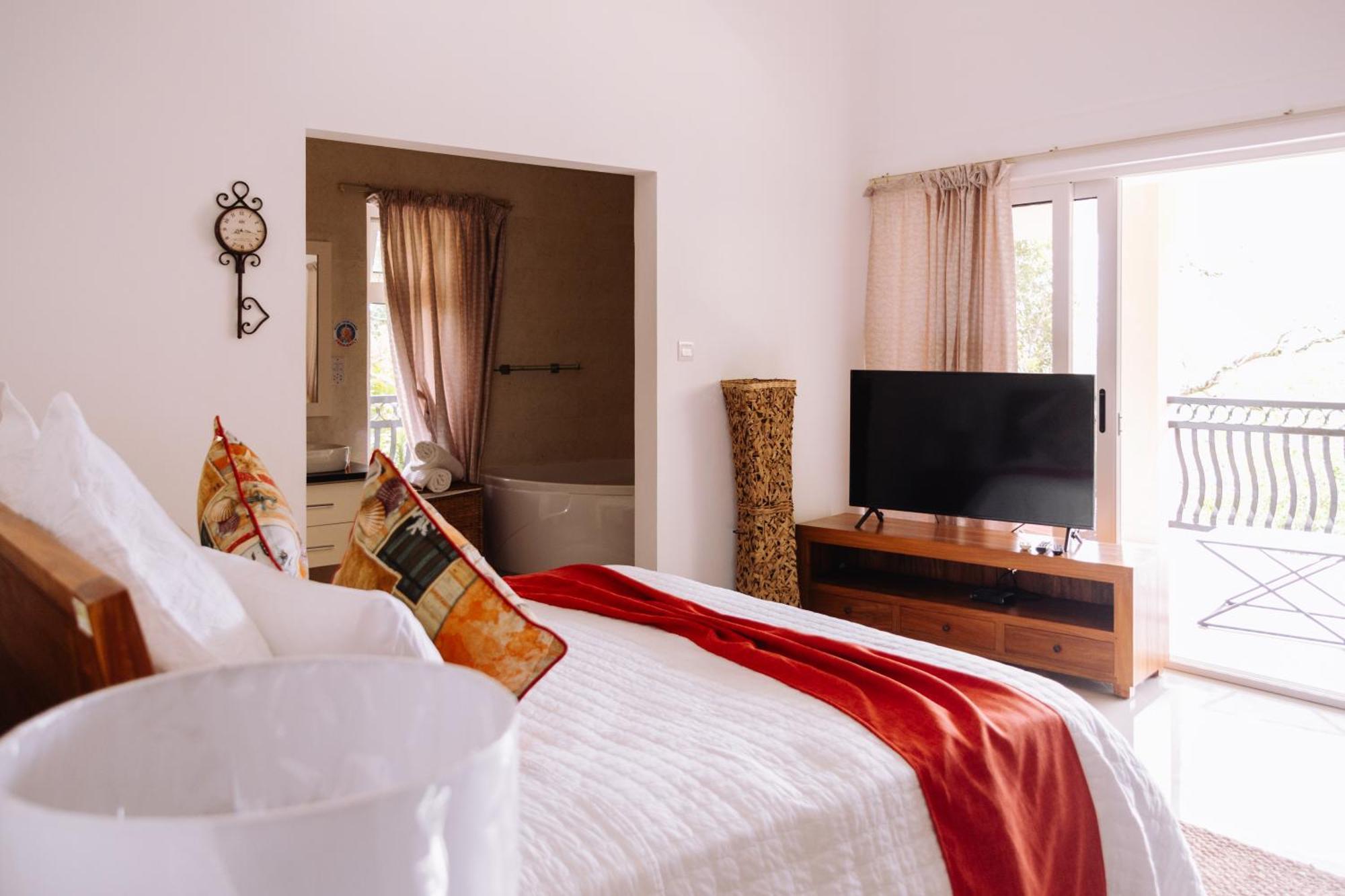 South Hill Villa Anse Royale Ngoại thất bức ảnh